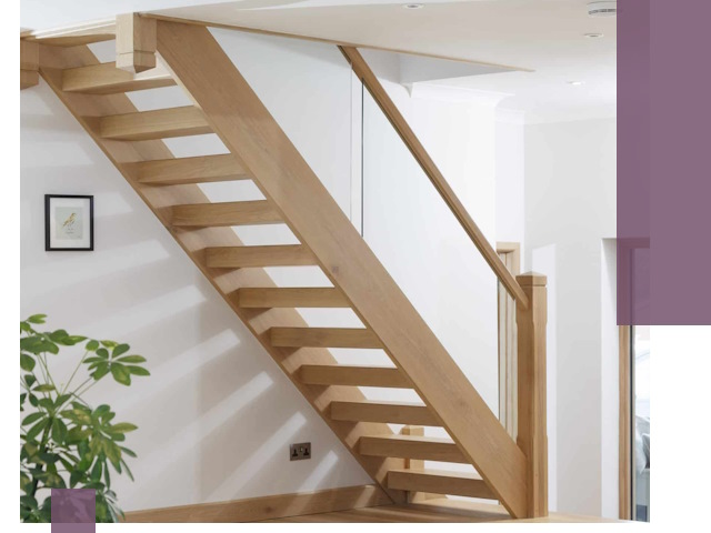 Изготовление деревянных лестниц под ключ в Комсомольске-на-Амуре для дома