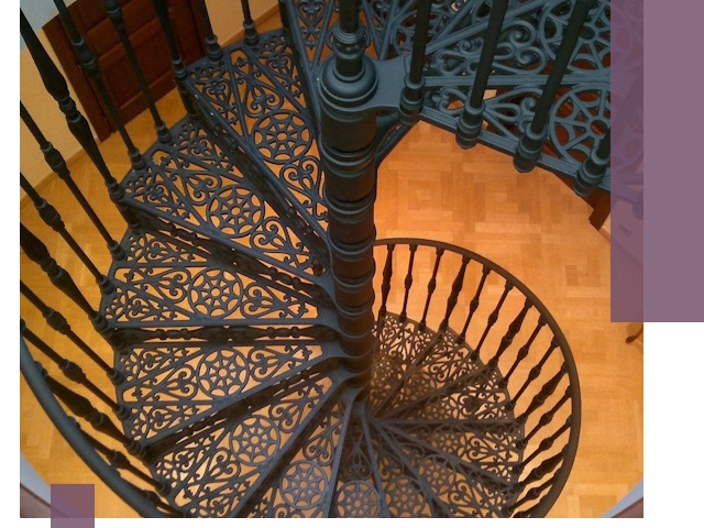 Винтовые лестницы под ключ в Комсомольске-на-Амуре: производство и монтаж