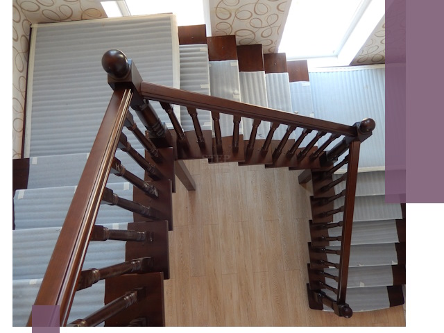 П-образные лестницы под ключ в Комсомольске-на-Амуре — изготовление и монтаж