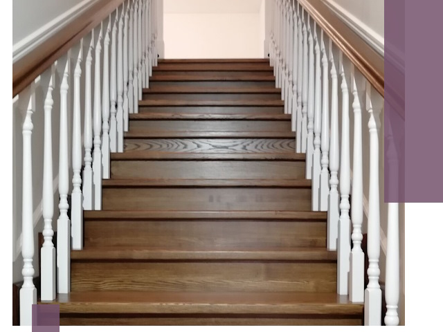 Лестницы из ясеня на заказ в Комсомольске-на-Амуре — изготовление и монтаж