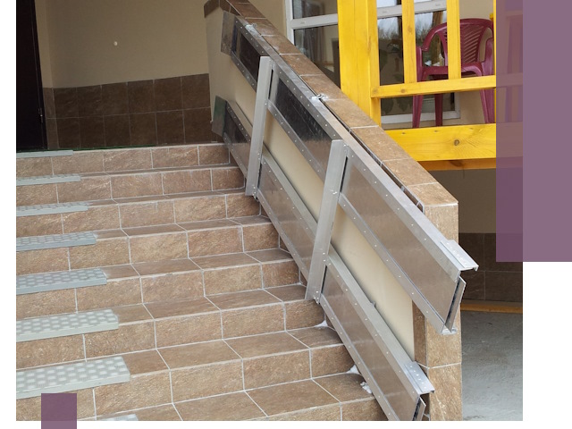 Откидные пандусы под ключ в Комсомольске-на-Амуре — монтаж и демонтаж