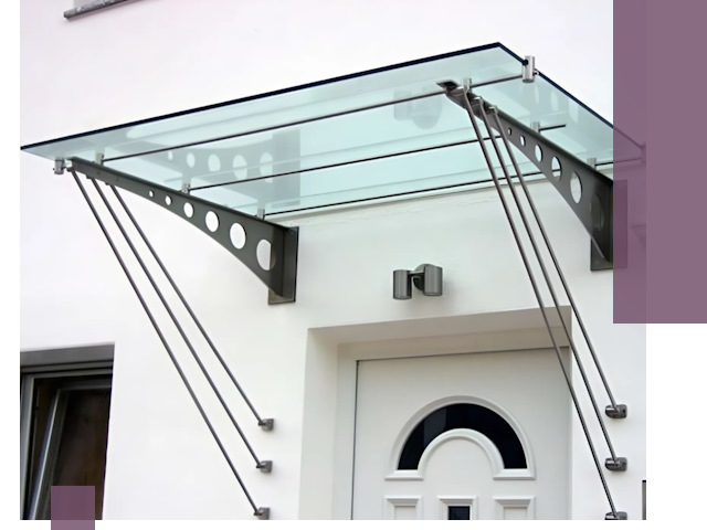 Козырьки над входом под ключ в Комсомольске-на-Амуре — изготовление и монтаж