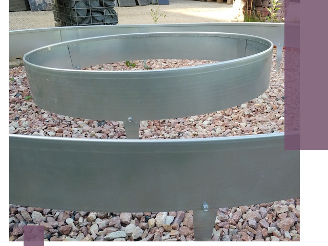 Нержавеющие бордюры под ключ в Комсомольске-на-Амуре — изготовление и монтаж