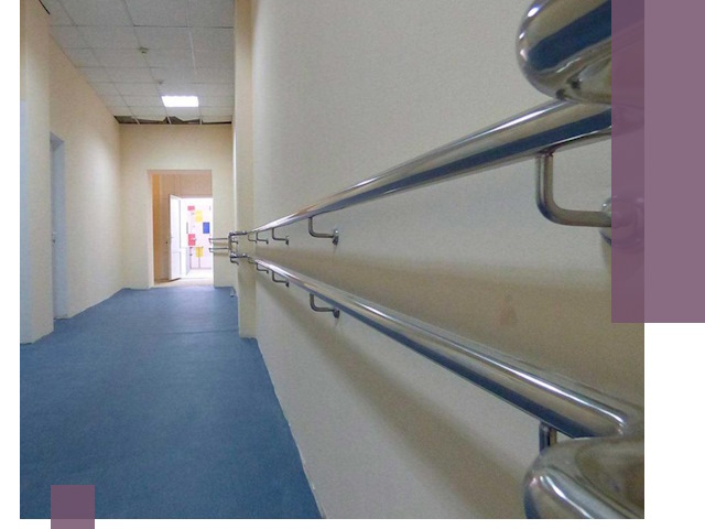 Поручни для инвалидов в Комсомольске-на-Амуре: изготовление и монтаж